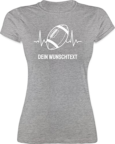 Shirt Damen - Geschenke - Football Geschenk personalisiert mit Namen und Herzschlag American Football Männer Superbowl - M - Grau meliert von Geschenk mit Namen personalisiert by Shirtracer