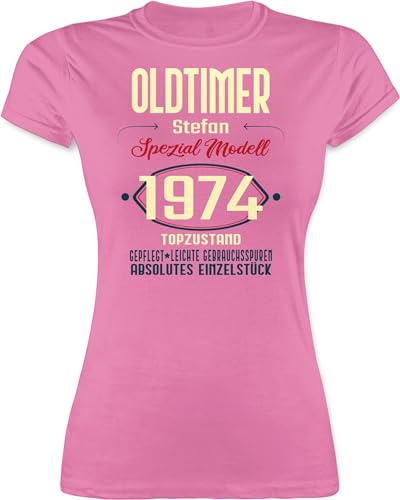 Shirt Damen - 50. Geburtstag - Oldtimer Spezial Modell 1974 zum Fünfzigsten - Name Aufdruck - dunkel - S - Rosa - Frau Tshirt 1973 50 Tshirts Fuer Frauen Jahre t-Shirt Geschenke t personalisierte von Geschenk mit Namen personalisiert by Shirtracer