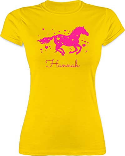 Shirt Damen - Pferd - Pferde Geschenk Mädchen - S - Gelb - Pferdesport Tshirt wunschtext pferdemotiv Geschenke für pferdefans reiten Reiterin pferdemotive Reiter reiterinnen reitersachen von Geschenk mit Namen personalisiert by Shirtracer