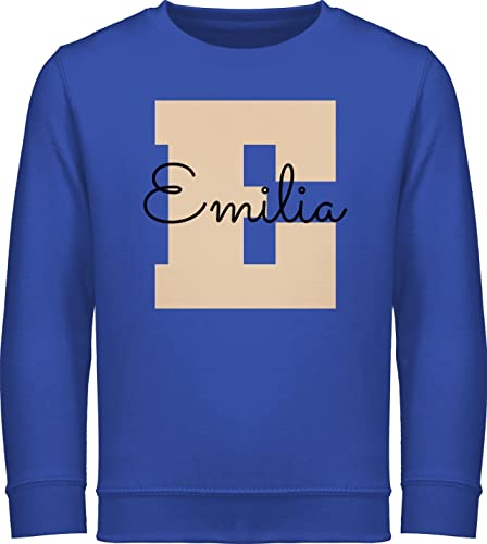 Sweater Kinder Sweatshirt Jungen Mädchen Pullover - Anfangsbuchstabe Name - Personalisiertes Geschenke mit Namen Weihnachts-Geschenke Geschenkideen Wichtelgeschenk - 116 (5/6 Jahre) - Royalblau Sweater Kinder Sweatshirt Jungen Mädchen Pullover - Anfangsbuchstabe Name - Personalisiertes Geschenke mit Namen Weihnachts-Geschenke Geschenkideen Wichtelgeschenk - 116 (5/6 Jahre) - Royalblau von Geschenk mit Namen personalisiert by Shirtracer
