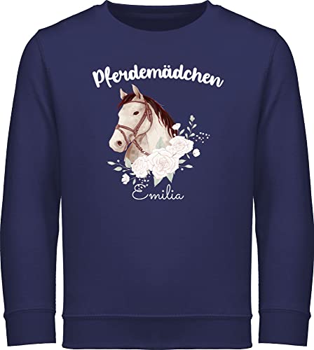 Sweater Kinder Sweatshirt Jungen Mädchen Pullover - Pferd Pferde - Pferdemädchen II - 104 (3/4 Jahre) - Navy Blau - Pferdesport wunschtext pferdemotiv Geschenke für pferdefans pferdemotive von Geschenk mit Namen personalisiert by Shirtracer