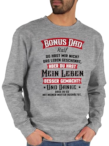Sweater Pullover Sweatshirt Herren Damen - zum Vatertag - Bonus Dad Stiefvater Papa Geschenk - XL - Grau meliert - Vatertagsgeschenk Tochter Vater stiefpapa Pulli personalisierte väter für von von Geschenk mit Namen personalisiert by Shirtracer