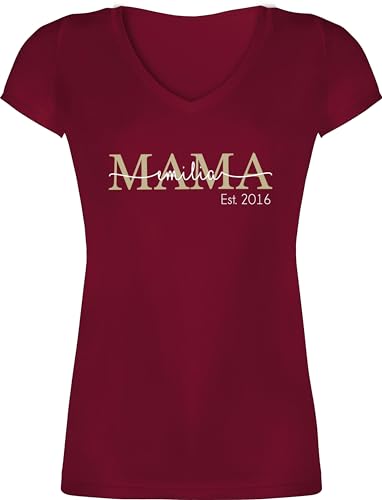 T-Shirt Damen V Ausschnitt - Mutti Mama Mom Geschenk zum Muttertag - 3XL - Bordeauxrot - Geschenke für Mutter personalisierte Beste personalisierter personalisiertes Tshirt Shirt muttertagsgeschenk von Geschenk mit Namen personalisiert by Shirtracer