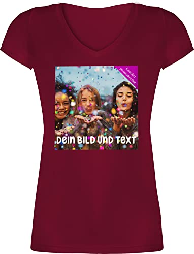 T-Shirt Damen V Ausschnitt - Foto eigenem Bild - Fotogeschenk - S - Bordeauxrot - Shirt Tshirt zum selbst gestalten t Shirts Aufdruck selber drucken t-Shirts Tshirt+mit+Foto+Bedrucken+Lassen namens von Geschenk mit Namen personalisiert by Shirtracer