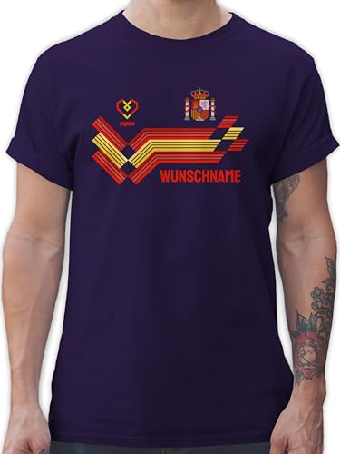T-Shirt Herren - 2024 Fussball EM Fanartikel - Personalisierbares Spanien Motiv Trikot | Individuelles España Design mit Wappen und Landesfarben | Mit eigenem Namen | Spain - XL - Lila von Geschenk mit Namen personalisiert by Shirtracer