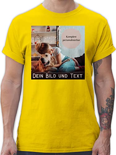 T-Shirt Herren - eigenem - Foto Bild Geschenk - XL - Gelb - und Meinem Aufdruck schriften Bedrucken Lassen beschriftung Text ganzem zum anpassen personalisiertem aufdrucken Schrift Bilder oder von Geschenk mit Namen personalisiert by Shirtracer