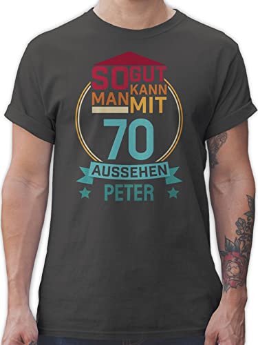 T-Shirt Herren - 70. Geburtstag - So gut kann Man mit 70 Aussehen - eigener Name zum Siebzigsten - rot blau - XL - Dunkelgrau - Geschenke Tshirt Jahre 70ste 70ster 70sten personalisiertes von Geschenk mit Namen personalisiert by Shirtracer