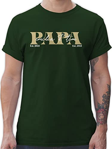 T-Shirt Herren - zum Vatertag - Papa Geschenk mit Namen Kinder Datum Geburtsjahr I Weihnachten I Geburtstag - L - Dunkelgrün - personalisierte Geschenke väter Vatertagsgeschenk Tshirt Vater Son von Geschenk mit Namen personalisiert by Shirtracer