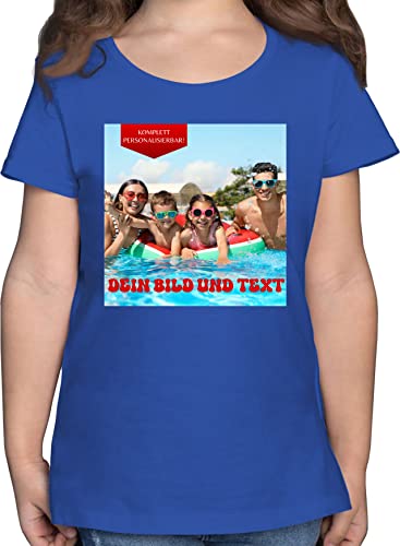 T-Shirt Mädchen - Geschenk mit eigenem Foto und Text personalisiert I Eigenes Bild I Custom Photo Text - 116 (5/6 Jahre) - Royalblau - personalisiertes Tshirt für Kinder selbst drucken Pictures von Geschenk mit Namen personalisiert by Shirtracer