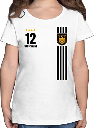 T-Shirt Mädchen - 2024 Fussball EM Fanartikel - Deutschland Germany Trikot Style - 140 (9/11 Jahre) - Weiß - fußball t Shirt Kinder Tshirt wm 24 Oberteil Geschenke Shirts personalisierte Kind von Geschenk mit Namen personalisiert by Shirtracer