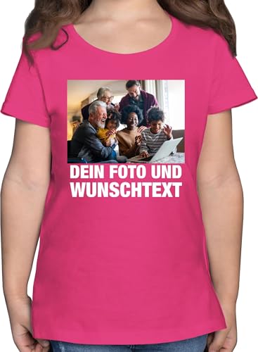 T-Shirt Mädchen - Geschenk mit Bild I eigenem Foto I Name I eigener Text I Wunschtext - 152 (12/13 Jahre) - Fuchsia - abschluss Shirt grundschule personalisiertes Tshirt für Kinder selbst drucken von Geschenk mit Namen personalisiert by Shirtracer