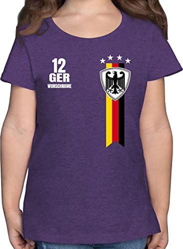 T-Shirt Mädchen - 2024 Fussball EM Fanartikel - Germany WM Fan Deutschland - 116 (5/6 Jahre) - Lila Meliert - fußball Tshirt Kinder personalisierte Geschenke Bundesadler t Shirt personalisiertes von Geschenk mit Namen personalisiert by Shirtracer