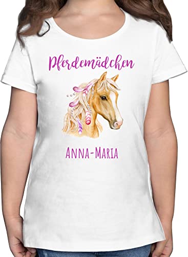 T-Shirt - Pferd - Pferdemädchen Wunschname - Pferde Geschenk Mädchen Personalisierte Geschenke Pferdemädchen Geschenke für Mädchen Reiten Sachen mit Namen - 140 (9/11 Jahre) - Weiß von Geschenk mit Namen personalisiert by Shirtracer