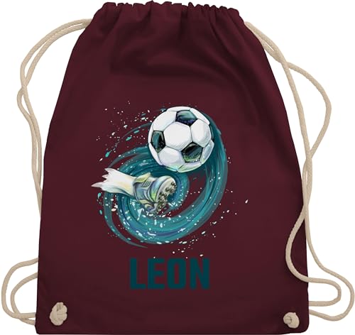 Turnbeutel Rucksack - Fußball Schuss Cool Fußballfan | Fußballgeschenkideen - Unisize - Bordeauxrot - personalisierte stoffbeutel junge beutel fussball geschenke+für+fußballfans leon Turnbeutel Rucksack - Fußball Schuss Cool Fußballfan | Fußballgeschenkideen - Unisize - Bordeauxrot - personalisierte stoffbeutel junge beutel fussball geschenke+für+fußballfans leon von Geschenk mit Namen personalisiert by Shirtracer