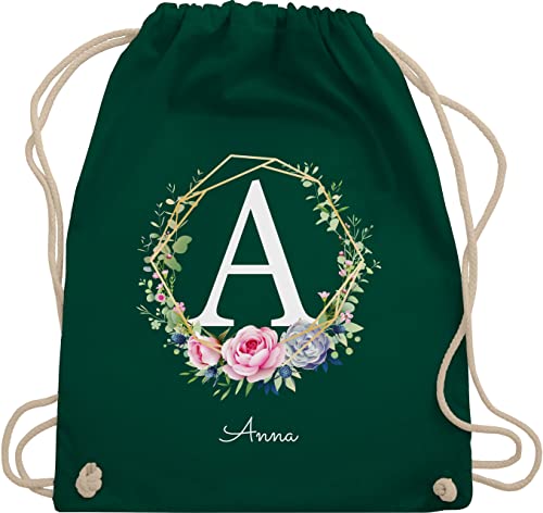 Turnbeutel Rucksack - Initialen - Personalisierte Geschenke Frauen I Geschenkideen Mädchen mit Namen I Geschenke Freundin - Unisize - Dunkelgrün - schulkind beutel buchstaben blumenkranz von Geschenk mit Namen personalisiert by Shirtracer