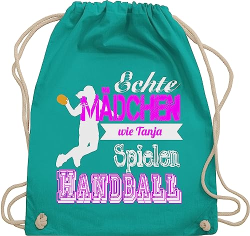 Turnbeutel Rucksack - Geschenke Zubehör - Echte Mädchen spielen Handball - mit Name - Unisize - Türkis - tasche handballer echt sportbeutel beutel rucksäcke von Geschenk mit Namen personalisiert by Shirtracer