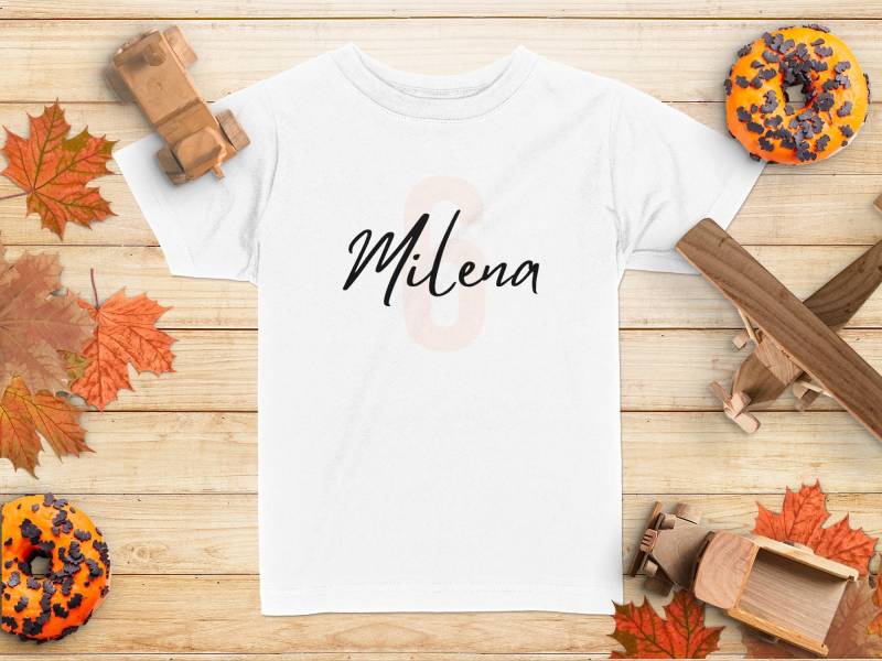 Geburtstagsshirt Personalisiert Jahreszahl Und Name T-Shirt Für Mädchen Zum Birthday Geschenkidee von GeschenkDesignsDE