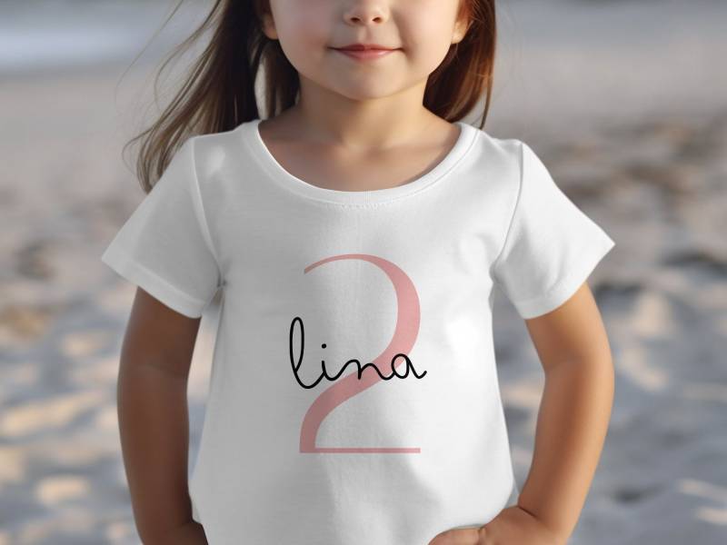 Personalisiertes Geburtstags T Shirt Mit Jahreszahl Und Name Für Mädchen Geburtstag Geschenk von GeschenkDesignsDE