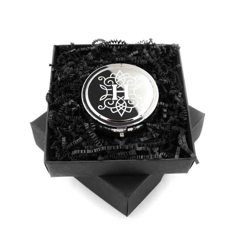 Taschenascher Mit Gravur Таschenaschenbecher Personalisiert Ascher Metall Poliert Taschenascher Mit Gravur Таschenaschenbecher Personalisiert Ascher Metall Poliert von MOMOFAKTUR