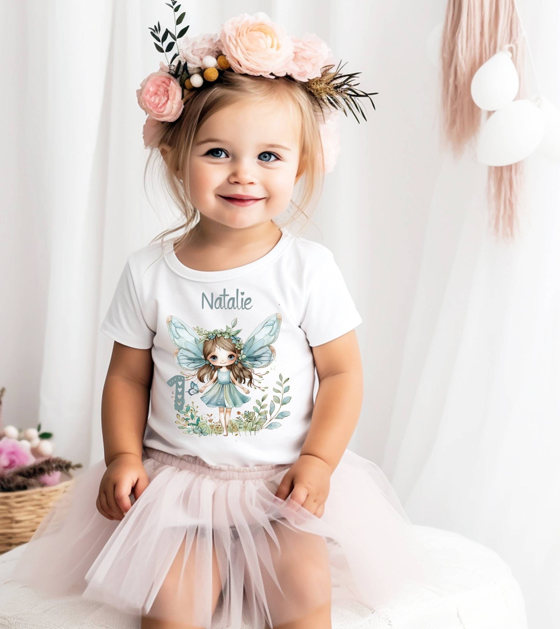 Geburtstagsshirt Mit Fee Wald, Blumen, Personalisiert , Kindergeburtstag Schulkind von Geschenkekastl
