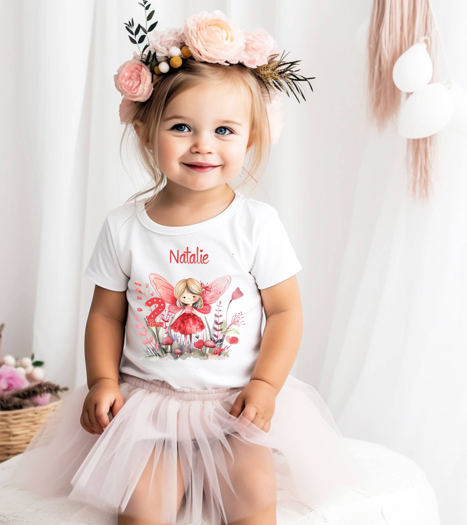 Geburtstagsshirt Mit Namen Und Zahl, Personalisiert , Fee Kindergeburtstag Schulkind, Fairy Welt Geburtstagsshirt Mit Namen Und Zahl, Personalisiert , Fee Kindergeburtstag Schulkind, Fairy Welt von Geschenkekastl