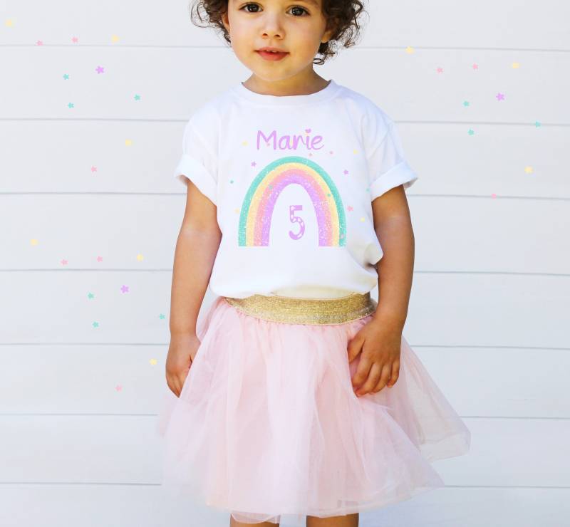 Geburtstagsshirt Personalisiert Regenbogen/ Mädchen Geburtstagparty Shirt von Geschenkekastl