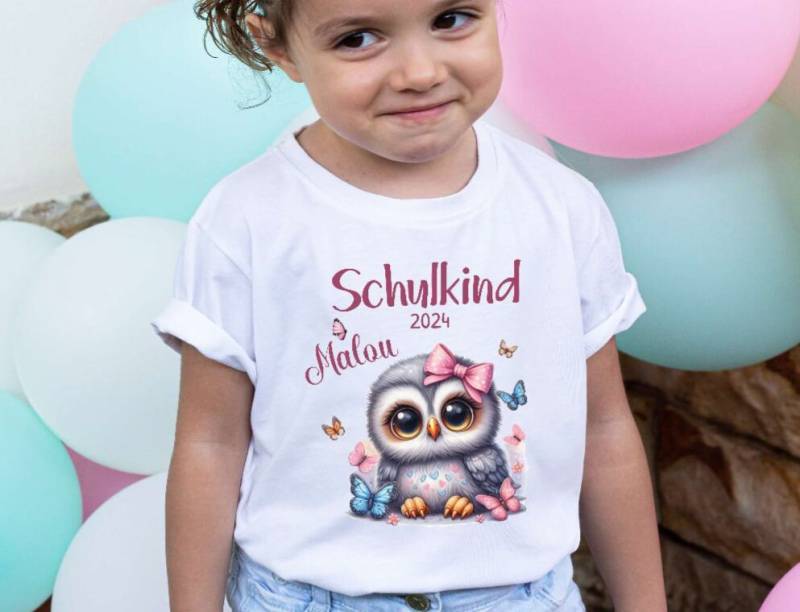 Kinder T-Shirt Schulkind Eule Mädchen Mit Name Einschulungsshirt Personalisiert Geschenkidee Schulbeginn Spruch Einschulung Kinder T-Shirt Schulkind Eule Mädchen Mit Name Einschulungsshirt Personalisiert Geschenkidee Schulbeginn Spruch Einschulung von Geschenkelaedchen