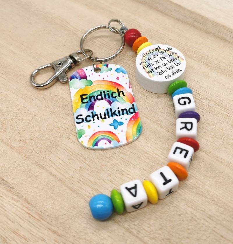 Personalisierter Schlüsselanhänger Endlich Schulkind Regenbogen Mit Name Mädchen Geschenk Einschulung Taschenbaumler Ranzenbaumler von Geschenkelaedchen
