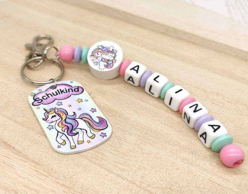 Personalisierter Schlüsselanhänger Schulkind Einhorn Mit Name Mädchen Geschenk Einschulung Geburtstag Taschenbaumler Ranzenbaumler von Geschenkelaedchen