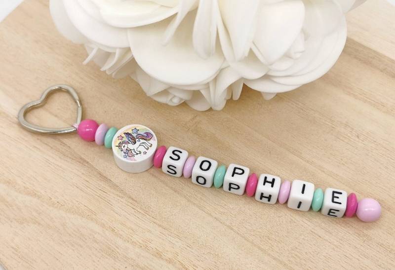 Schlüsselanhänger Mit Name Einhorn Mädchen Personalisiert Geschenkidee Geburtstag Einschulung von Geschenkelaedchen