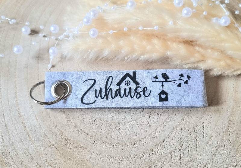 Schlüsselanhänger Personalisiert Zuhause Filz Anhänger Geschenk Geburtstag Muttertag Valentinstag Weihnachten von Geschenkelaedchen