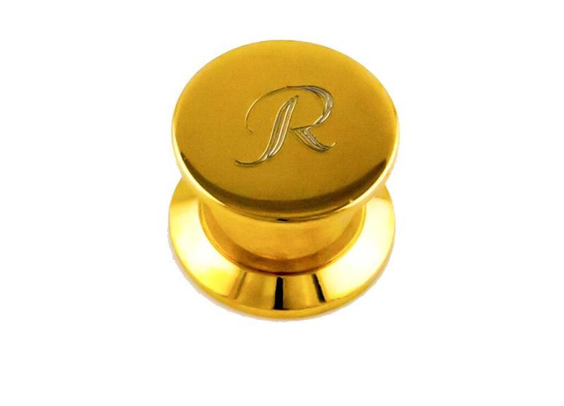 Ohren Plug Tunnel 14 Mm Classic Goldfarben Mit Ihrem Buchstaben Initial Individuell Graviert von Geschenkeschmiede