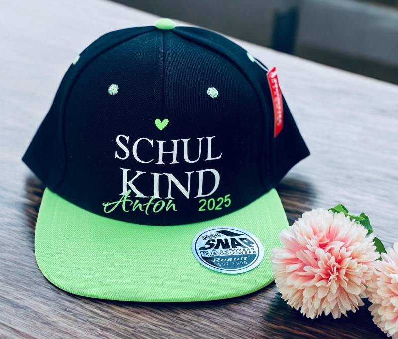 Snapback Kappe Schulkind 2025 Personalisiert Name & Wunschtext Einschulung Geschenk Bunte Farben Schultüte Ab 52 cm von Geschenkezauber2Shop