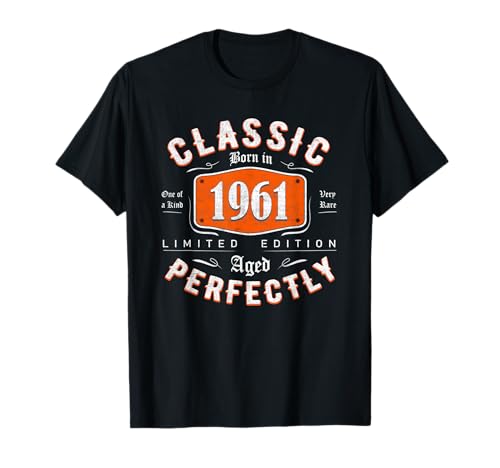 62. Geburtstag Mann Frau 1961 Damen Herren Classic 1961 T-Shirt 62. Geburtstag Mann Frau 1961 Damen Herren Classic 1961 T-Shirt von Geschenkidee 62. Geburtstag Damen Herren 1961