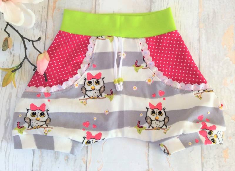 Gr. 68 Babyhose Baby Shorts Mädchen Kurze Hose Sommerhose Strampler Babykleidung Pumphose Mitwachshose Eulen Rosa Grau Weiß von GetForTen
