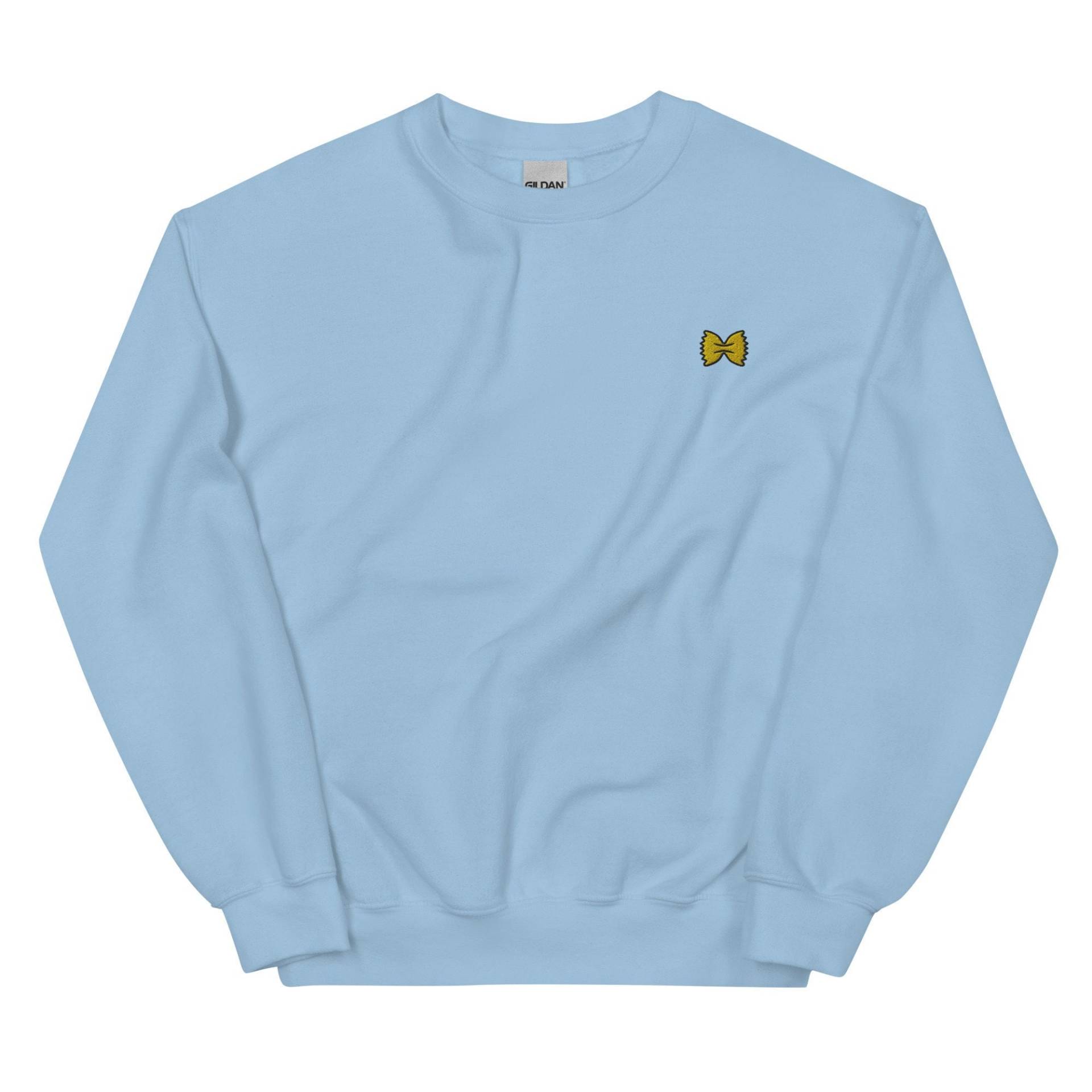 Bowtie Pasta Besticktes Sweatshirt Geschenk, Süßer Unisex Crewneck Pullover, Langarm Pullover - Mehrere Farben von GetStitch