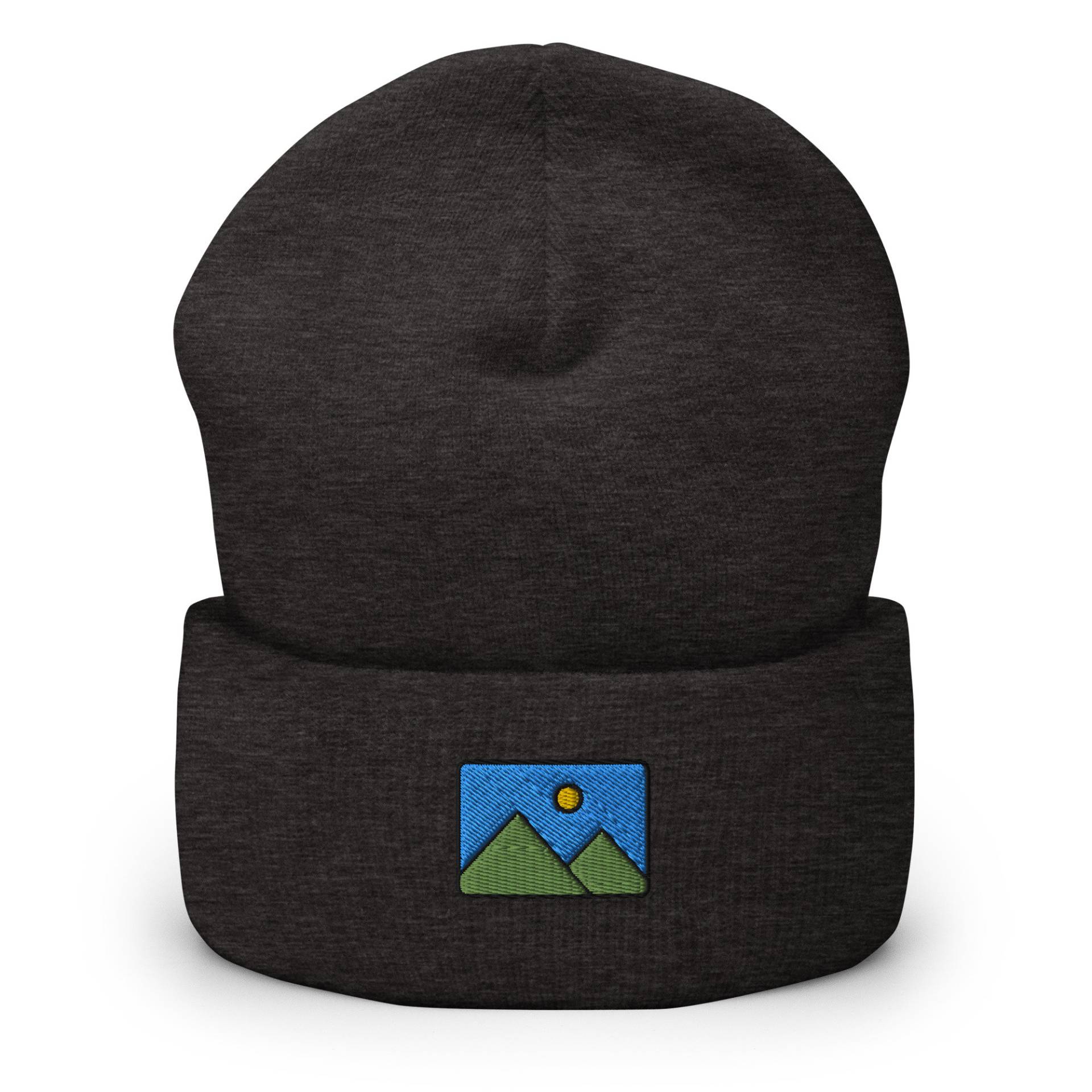 Landschaftsbild Bild Bestickte Mütze, Handgefertigte Cuffed Knit Unisex Slouchy Erwachsene Winter Hut Mütze Geschenk von GetStitch
