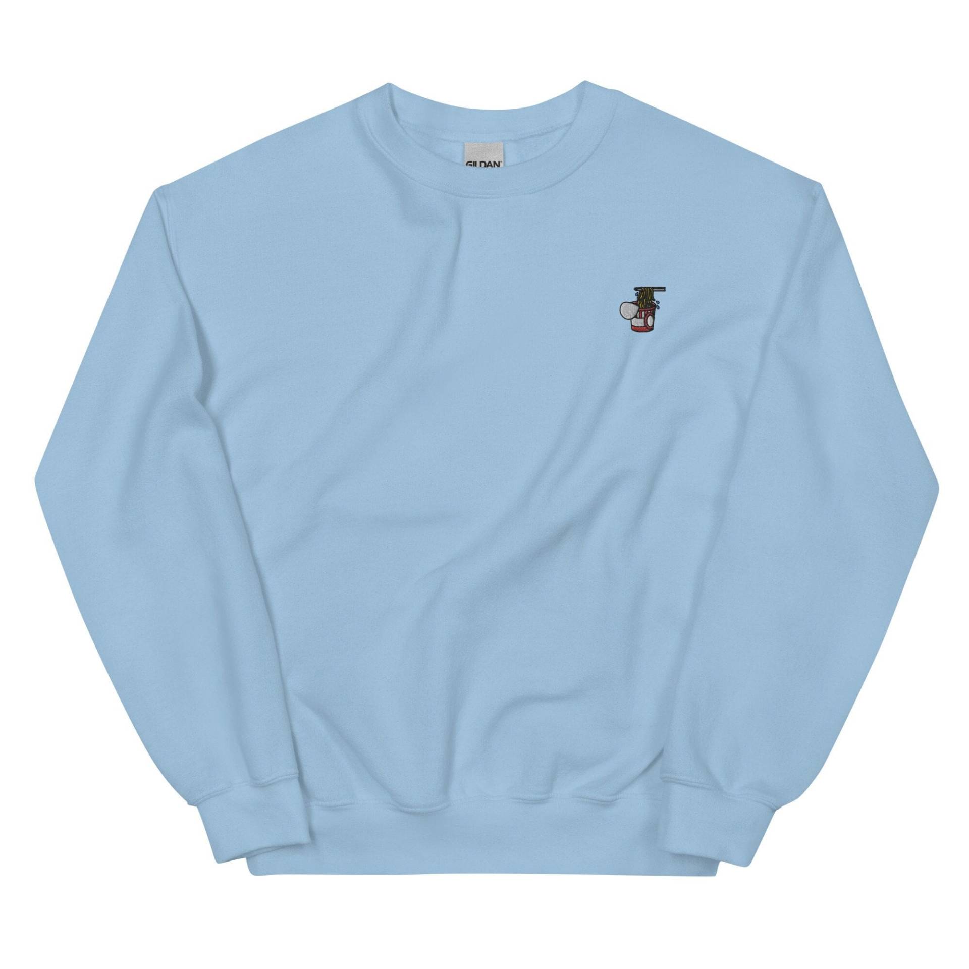 Nudeln Besticktes Sweatshirt-Geschenk, Süßer Unisex-Crewneck-Pullover, Langarm-Pullover-Pullover - Mehrere Farben von GetStitch
