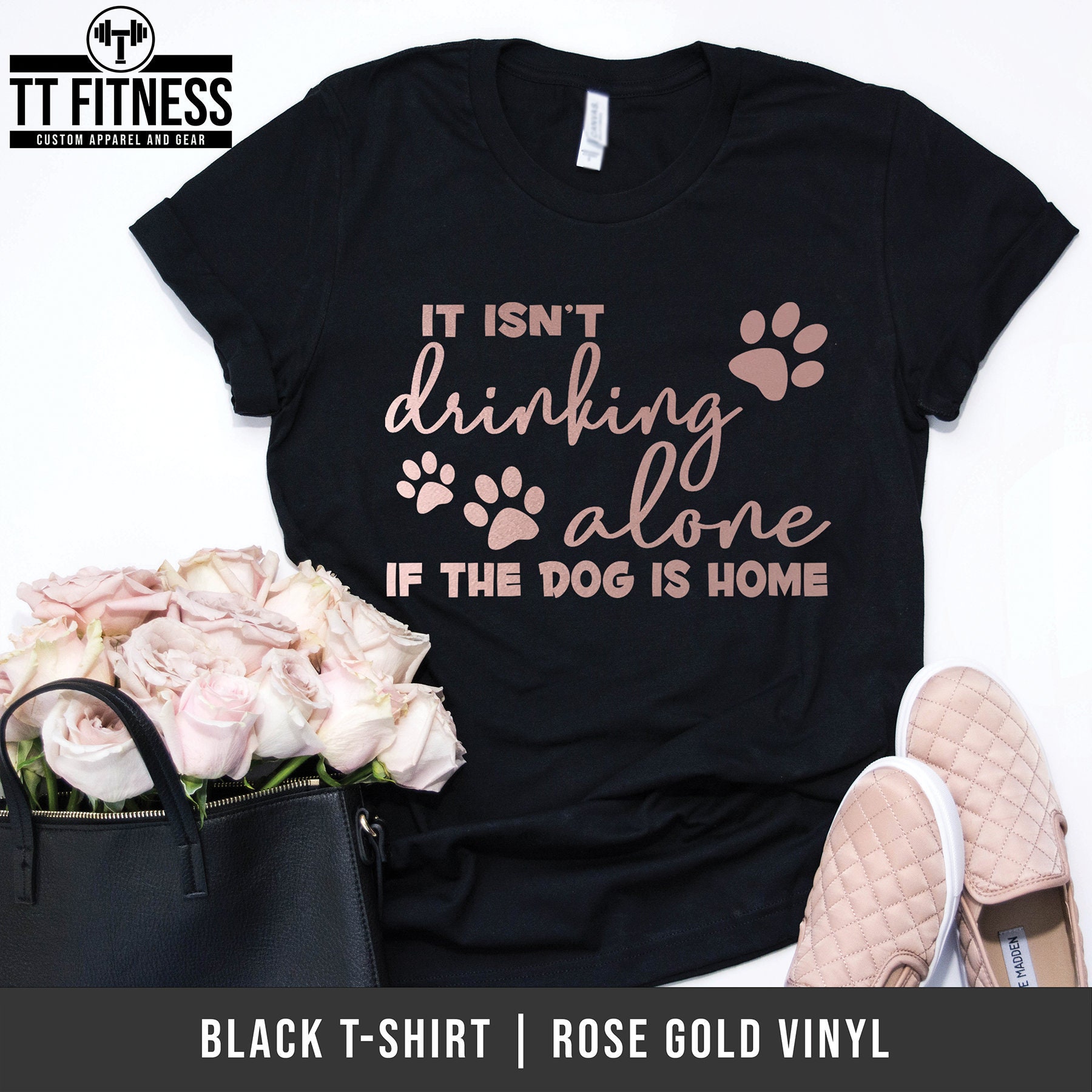 Es Ist Nicht Das Trinken Allein, Wenn Der Hund Zu Hause Es Ist Nicht Das Trinken Allein, Wenn Der Hund Zu Hause von GetYourFitTogetherCo