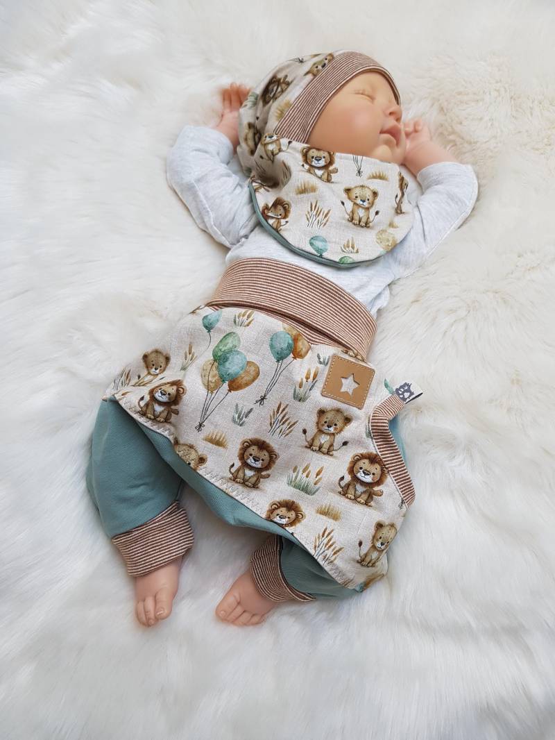 Babyset Pumphose Halstuch Und Beaniemütze Mit Sterne Altgrün Mint Braun Erstlingsset Getigerter-Loewe Geburtsgeschenk von GetigerterLoewe