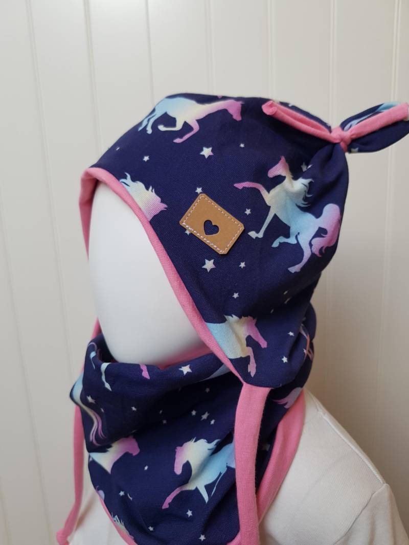 Set Öhrchenmütze+ Loop-Schal Gr.36 38 40 42 45 47 50 52cm Mädchenmütze Babymütze Pferde Lila Regenbogen Bindemütze Getigerter-Löwe von GetigerterLoewe