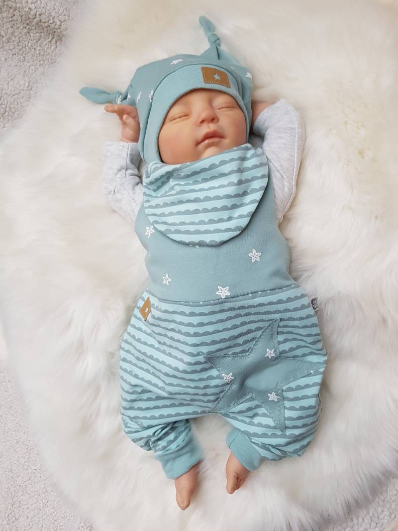 Set Strampler Mit Knotenmütze Und Halstuch Gr.50/56/62/68/74/86 Mint Sterne Junge Mädchen Erstlingsset Getigerter-Loewe Geburtsgeschen von GetigerterLoewe