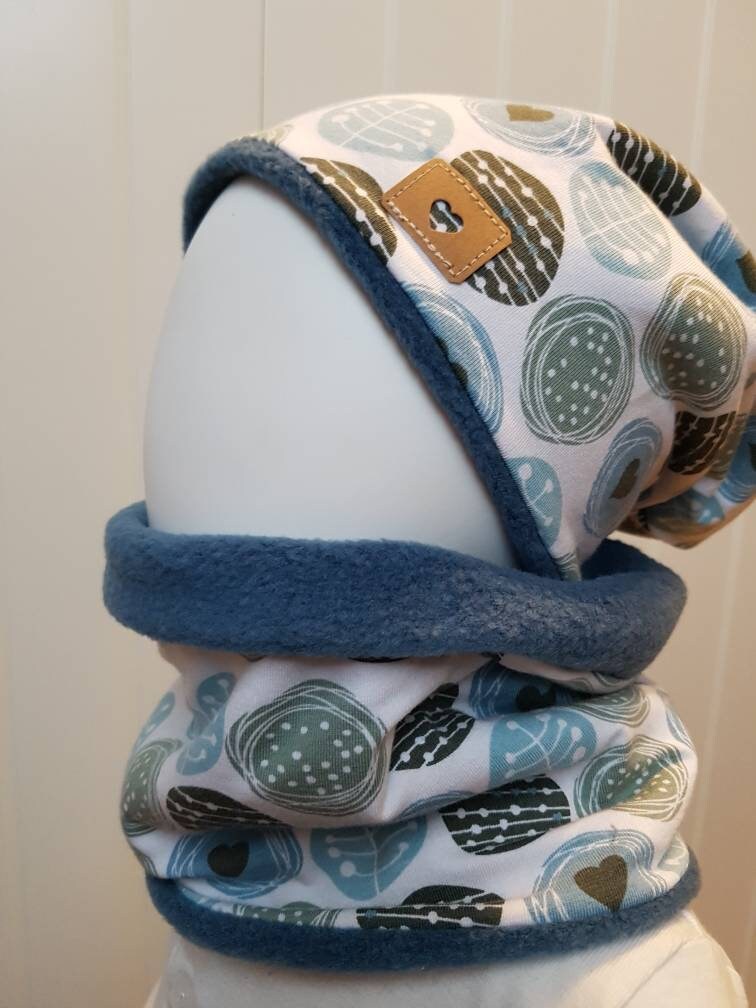 Set Winter-Beanie Mütze + Loop Schal Gr, 40 45 47 50 52 57cm Wintermütze Kindermütze Blau Herzen Getigerter-Löwe von GetigerterLoewe