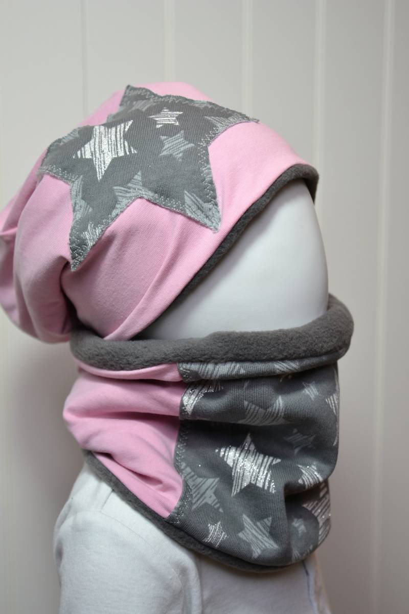 Set Winter-Beanie Mütze + Loop Schal Gr, 40 45 47 50 52 57cm Wintermütze Kindermütze Sterne Glitzer Hellrosa Hellgrau Getigerter-Löwe von GetigerterLoewe