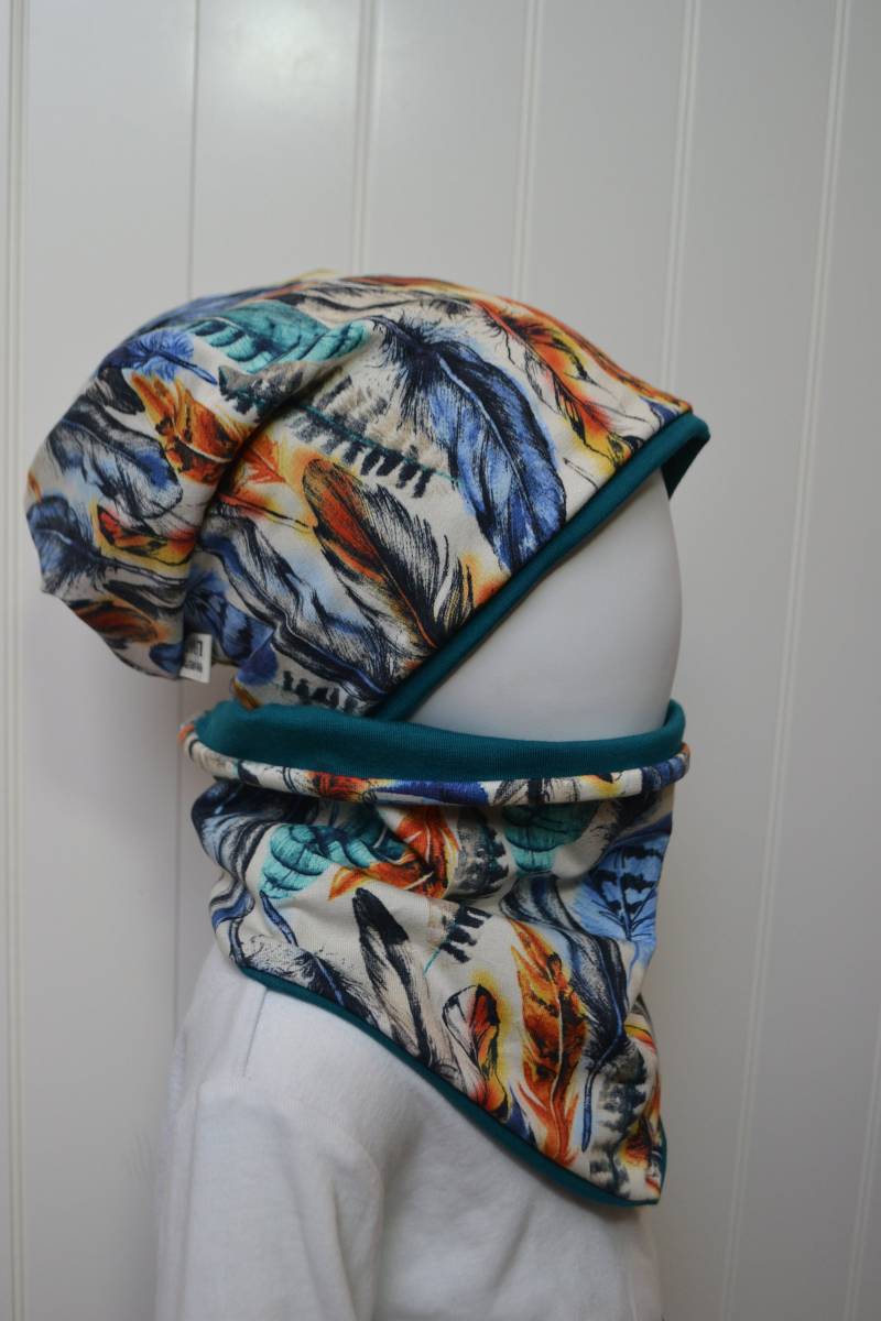 Wende-Beanie Mütze + Loopschal Set Gr 40-57cm Jungsmütze Kindermütze Jerseymütze Federn Petrol Getigerter-Löwe von GetigerterLoewe