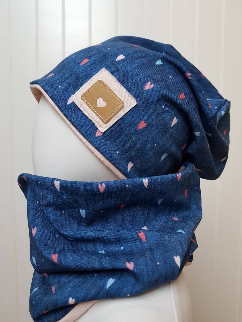 Wende-Beanie Mütze + Loopschal Set Gr 40-57cm Mädchenmütze Kindermütze Blau Rosa Herzchen Jerseymütze Getigerter-Loewe Übergangszeit von GetigerterLoewe