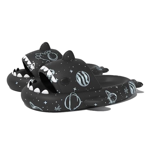 Shark Sildes Slippers Damen Herren Hai Badelatschen Sommer Hausschuhe Badeschlappen rutschfeste Unisex Badeschuhe Strand Sandalen Home Pantoffeln Sternenhimmel1-Schwarz EU 44 von Geymxzik