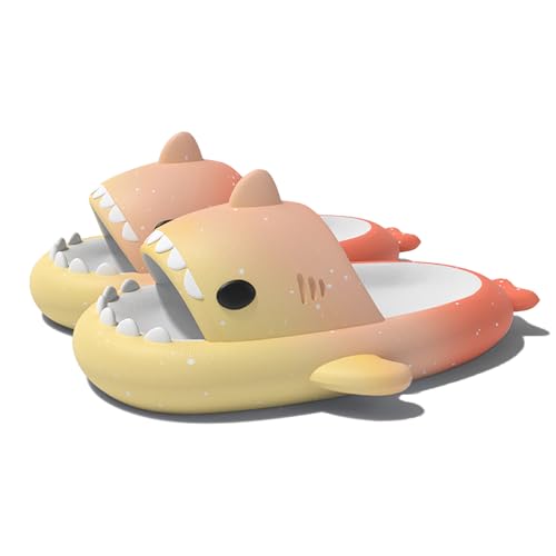 Shark Sildes Slippers Damen Herren Hai Badelatschen Sommer Hausschuhe Badeschlappen rutschfeste Unisex Badeschuhe Strand Sandalen Home Pantoffeln Sthm2-GelbOrange EU 42 Shark Sildes Slippers Damen Herren Hai Badelatschen Sommer Hausschuhe Badeschlappen rutschfeste Unisex Badeschuhe Strand Sandalen Home Pantoffeln Sthm2-GelbOrange EU 42 von Geymxzik