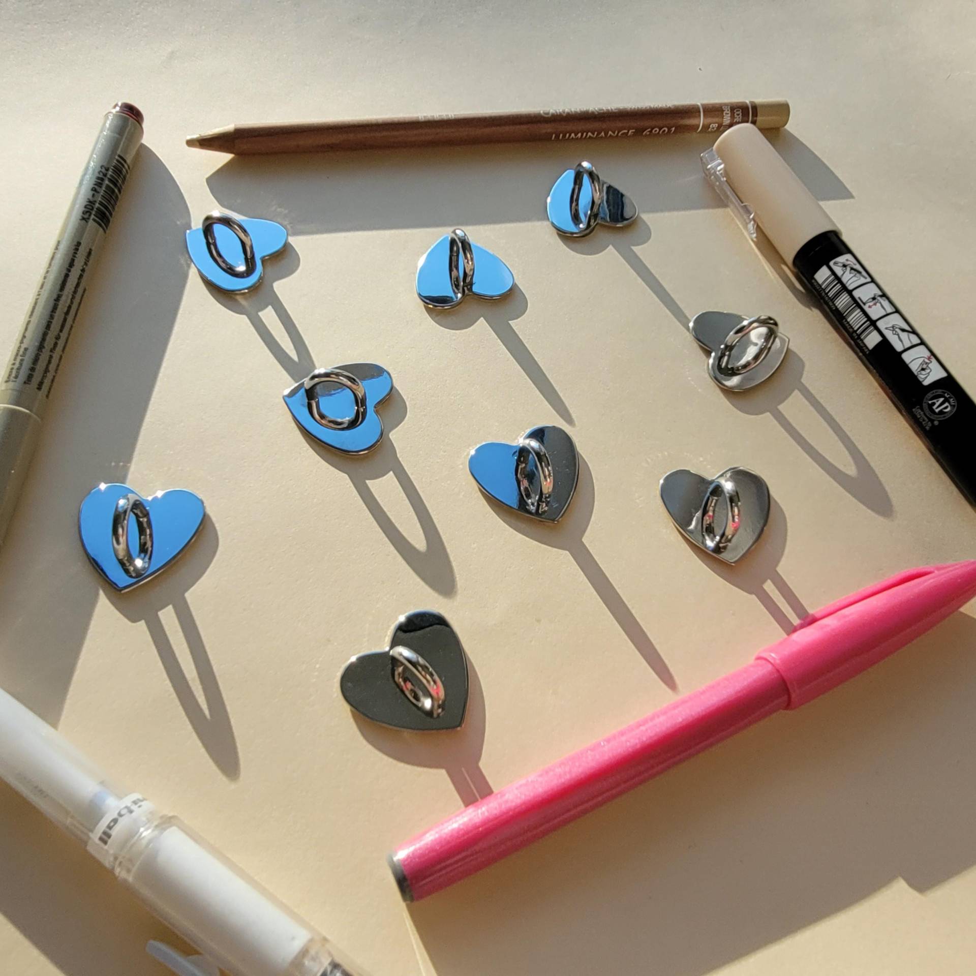 Phone Charm Holder, Handy Hülle Anhänger von GhaliasStudio