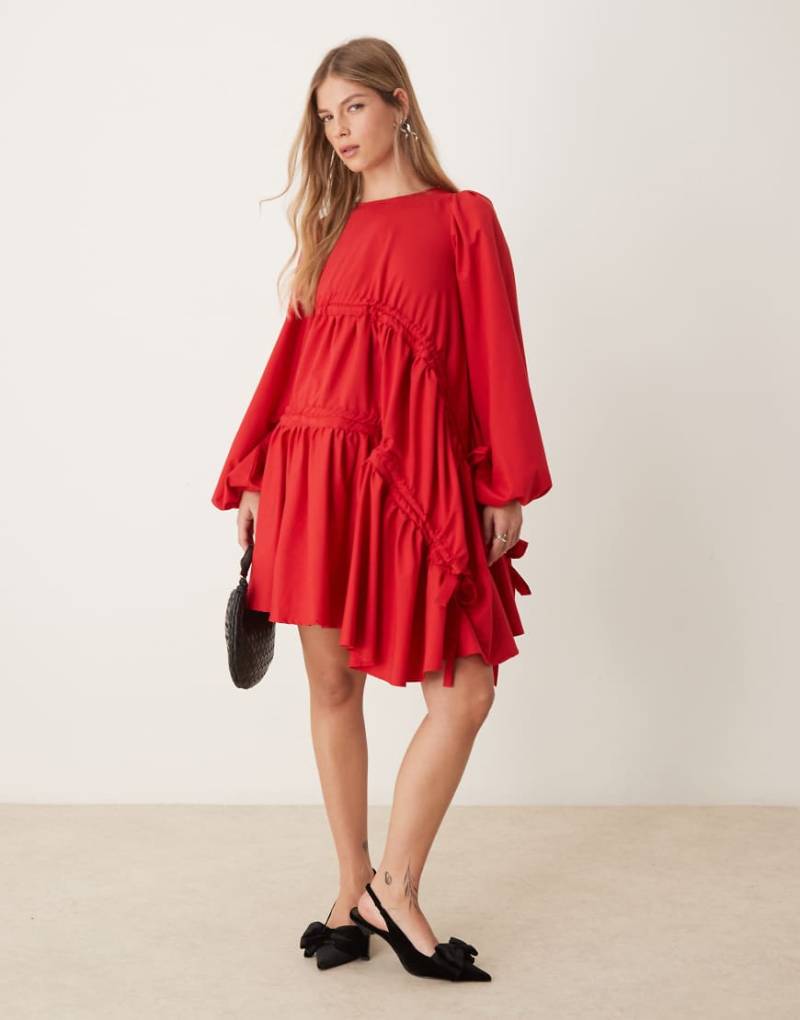 Ghospell - Gerafftes Minikleid in Rot von Ghospell